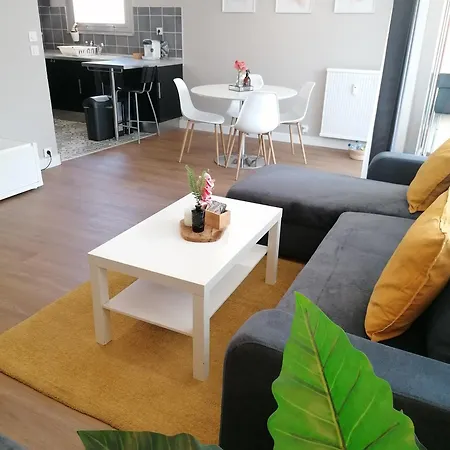T2 centre ville Antigone Piscine Tennis Parking privé wifi Montpellier Esterno foto